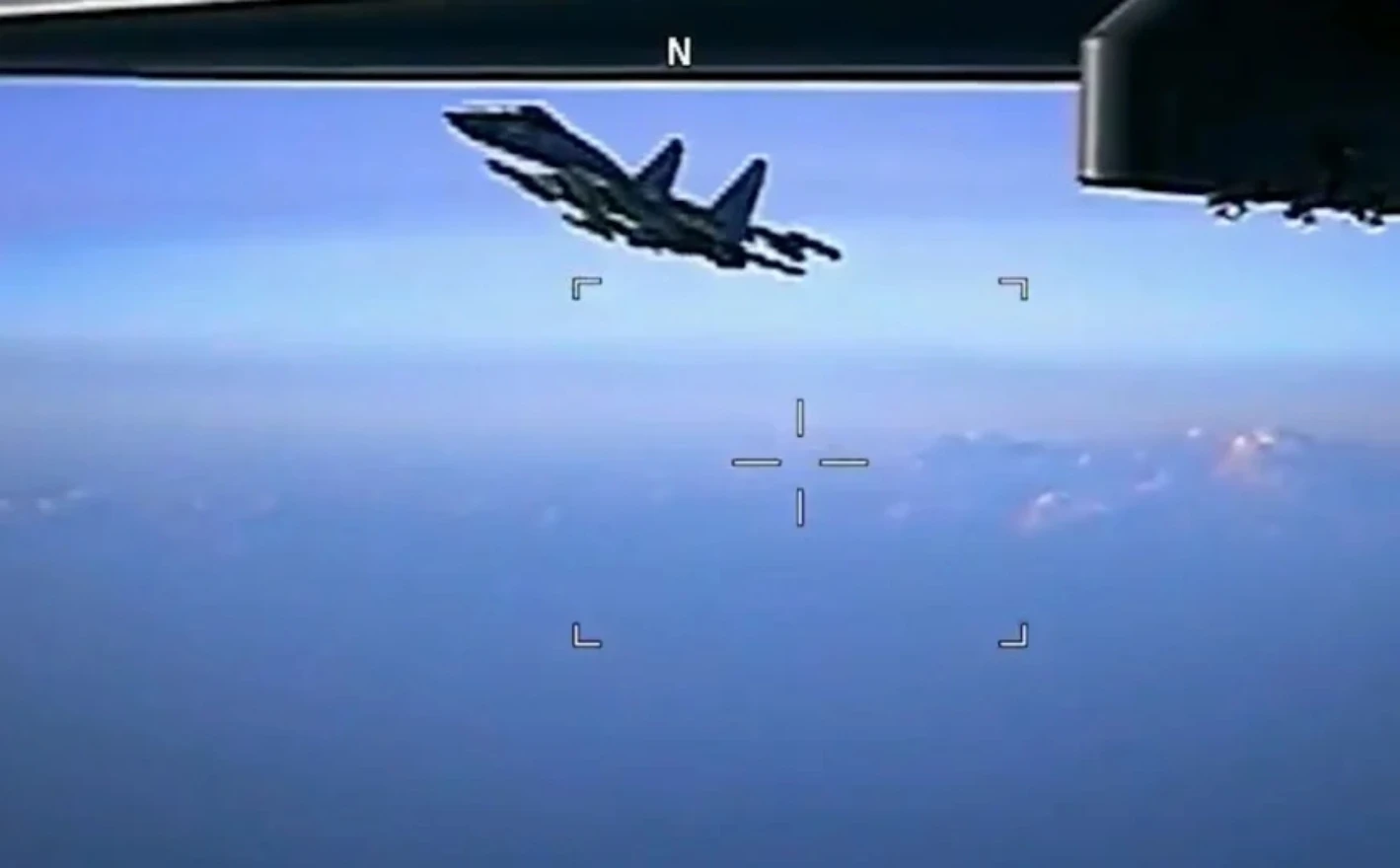 VIDEO: Ruski borbeni avion prijetio francuskoj letjelici