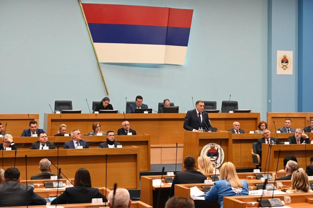 Zašto klub Bošnjaka nije pokrenuo pitanje vitalnog nacionalnog interesa kod usvajanja zakona u RS-u?
