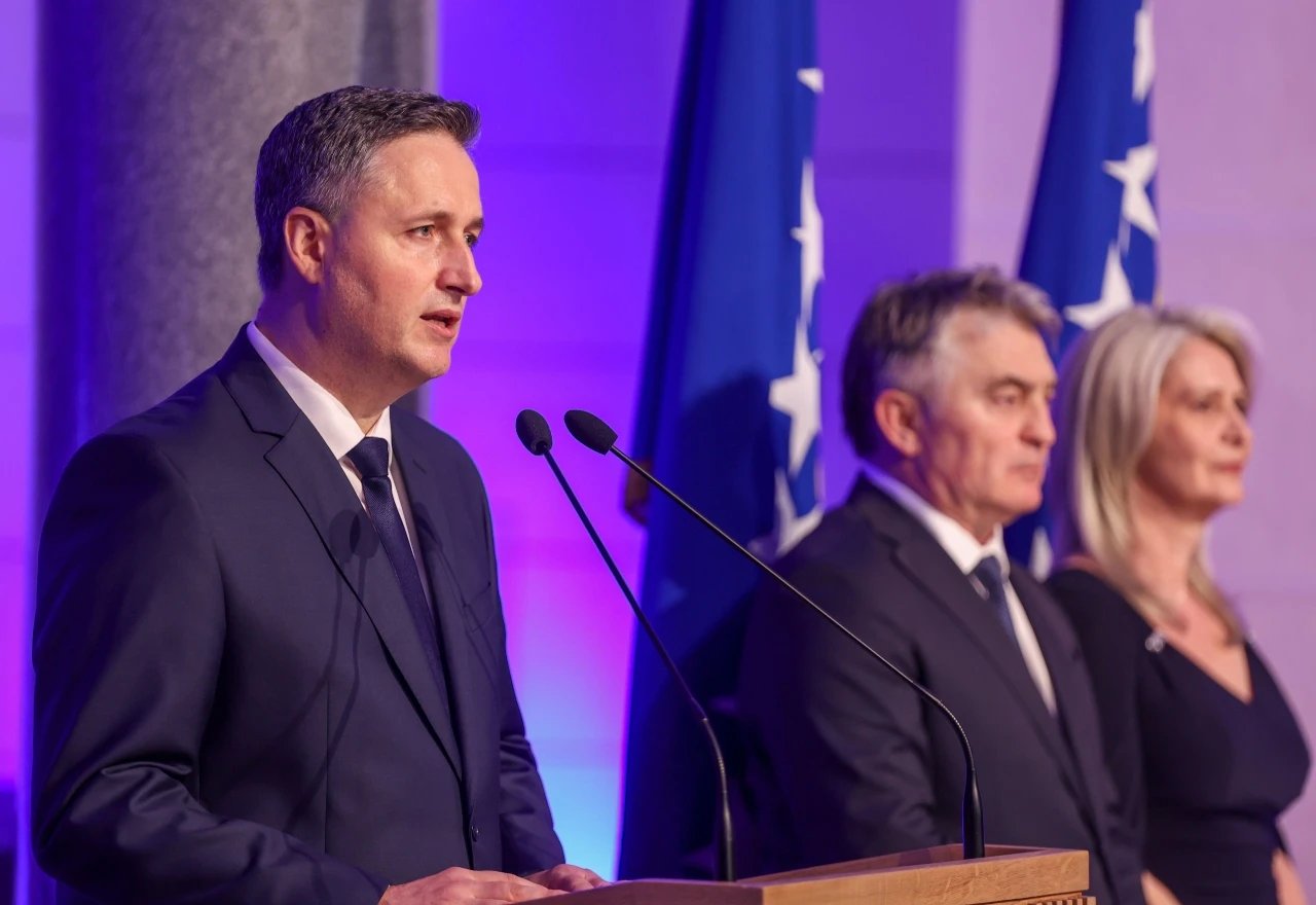 Bećirović: Pozivam NATO da rasporedi snage širom zemlje, u tijeku je napad na ustavni poredak BiH