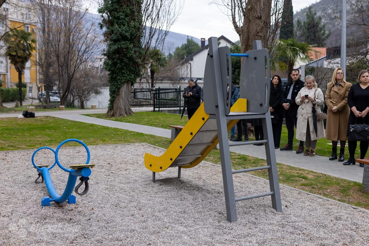 FOTO | Otvoren novi park i dječje igralište u Franjevačkoj ulici 