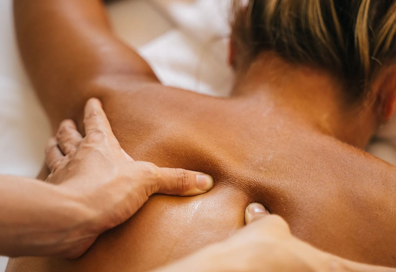 Shiatsu masaža:  Evo kako utječe na stres i bolove 