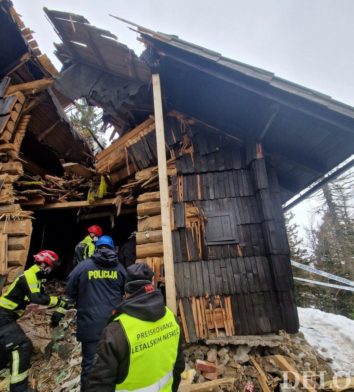 Zrakoplov iz Zagreba pao u Sloveniji: Letjelica prepolovila drvenu kolibu