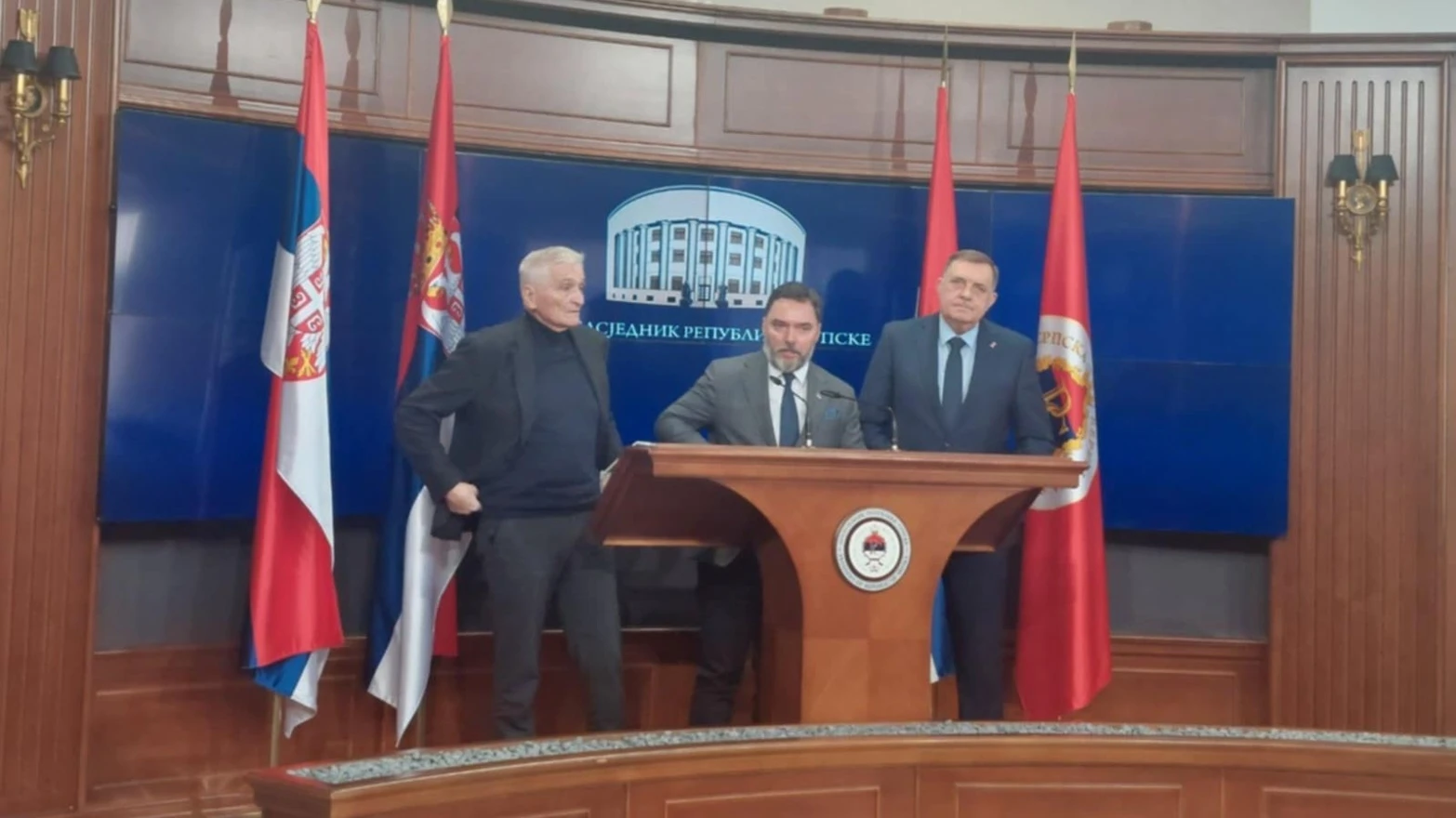 Dodik: "Želimo konfederalnu vezu sa Srbijom, kao što FBiH ima sa Hrvatskom"