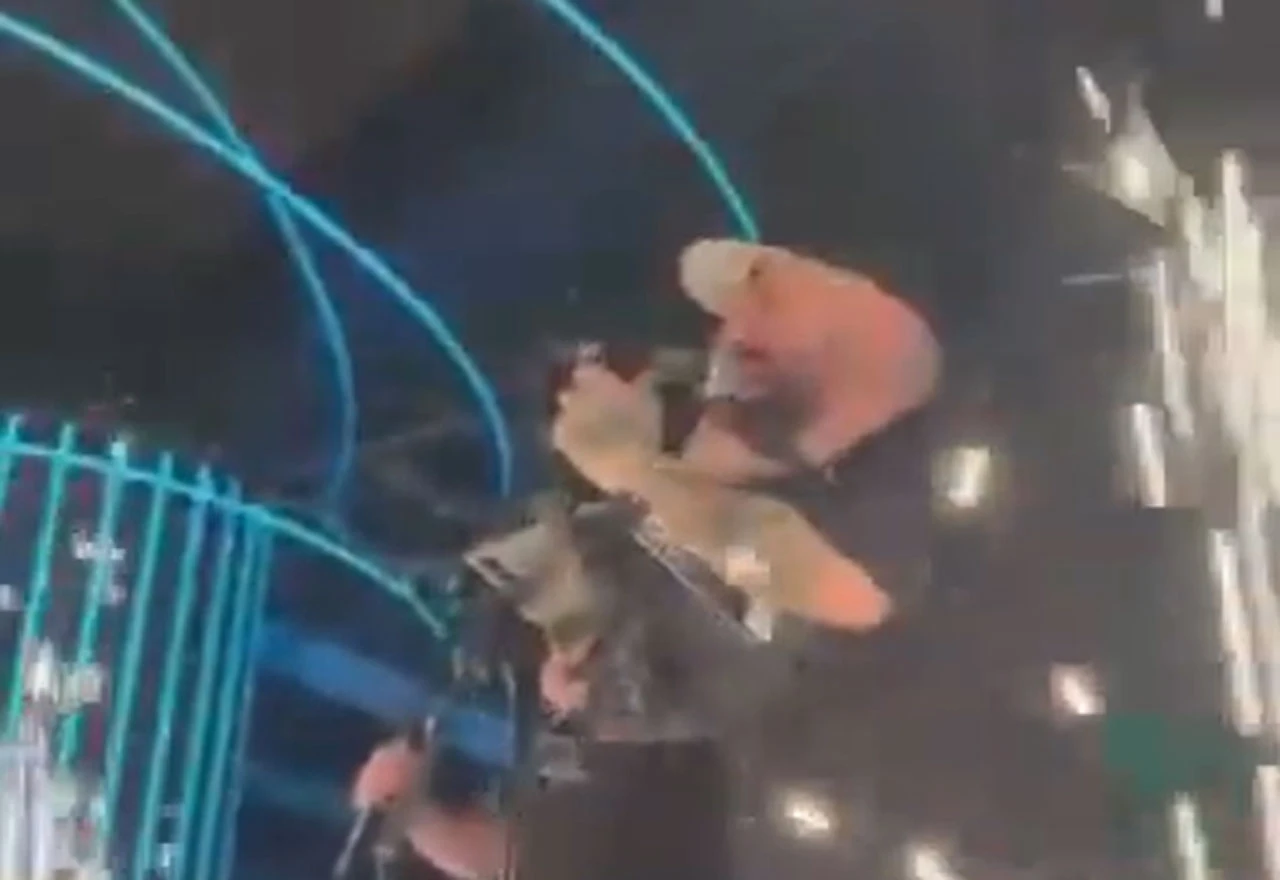 VIDEO | Trenutak u kojem je izbio požar u diskoteci