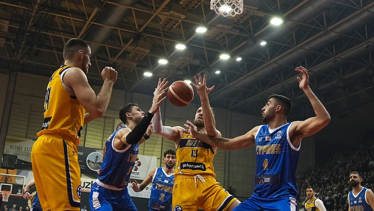 BiH deklasirala Cipar te "uz pomoć Hrvatske" osigurala plasman na Eurobasket