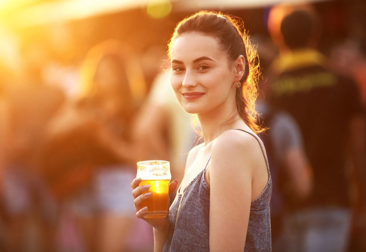 Ovi znakovi otkrivaju da ste možda alergični na alkohol