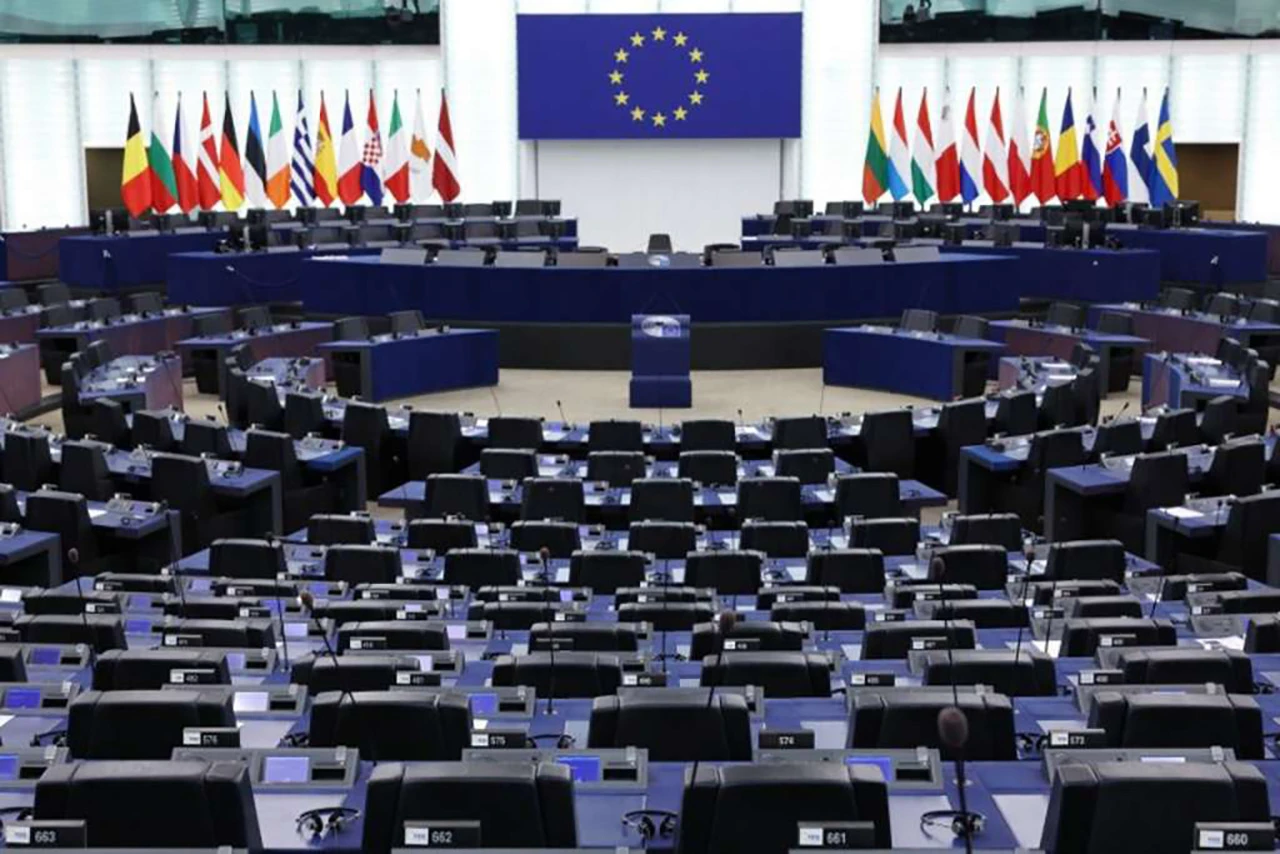 Europarlamentarci traže sankcije protiv Dodika: ''Opasnost za BiH i EU''