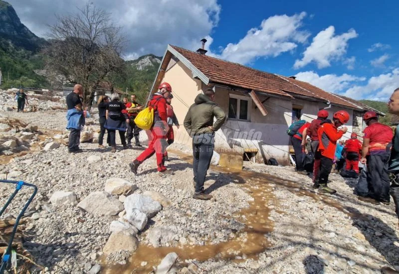 334 prijave za pomoć u obnovi domova nakon poplava u BiH