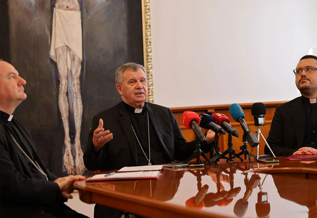 Biskupska konferencija u Mostaru: Poziv na molitvu i očuvanje mira