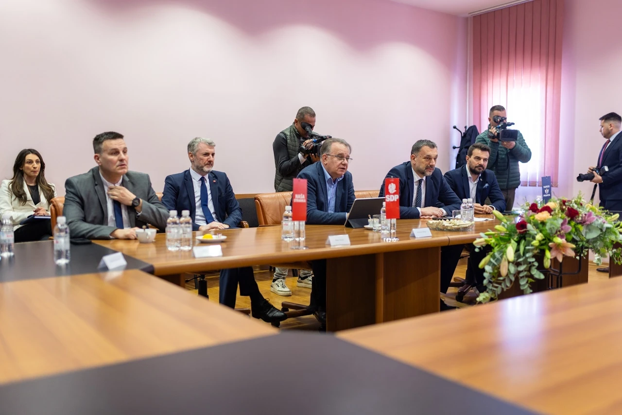 Mostar: Počeo sastanak HDZ-a BiH i 'Trojke'
