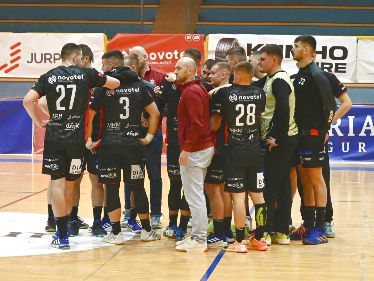 Izviđač u revanšu lovi tri gola zaostatka