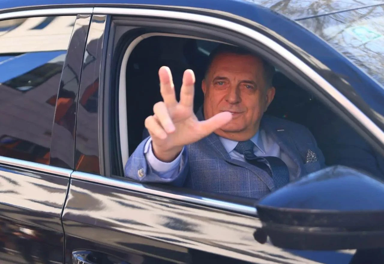 Dodik potvrdio: ''Kandidirat ću se i provest ćemo izbore po našem zakonu''