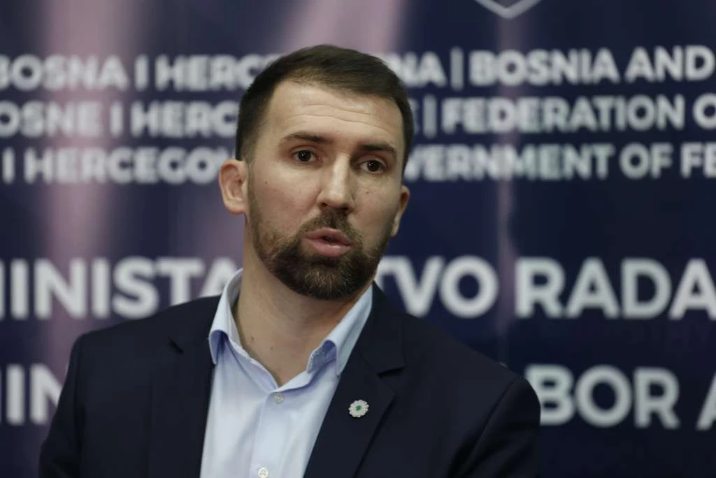Radnici imaju pravo na slobodne dane za Ramazanski bajram
