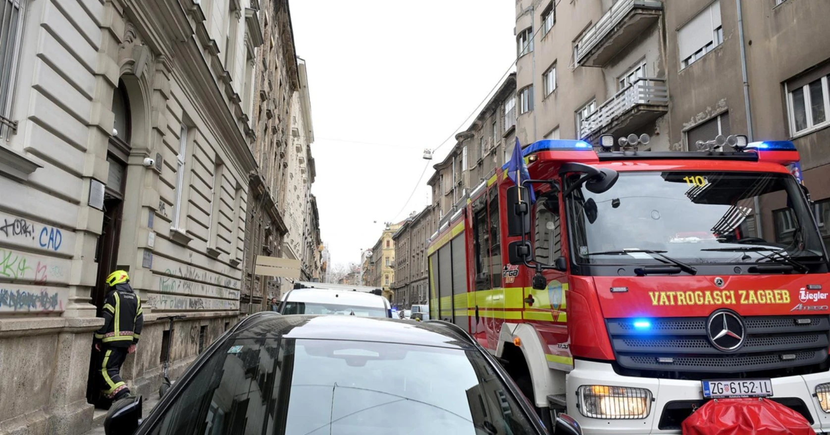 Vatrogasci pronašli izgorjelo tijelo u tuš kabini