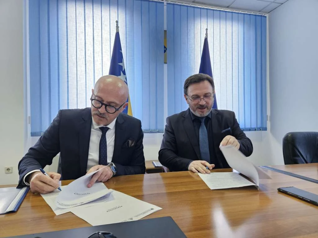 Pojačana borba protiv obmana u hrani: Potpisan važan sporazum o zaštiti potrošača