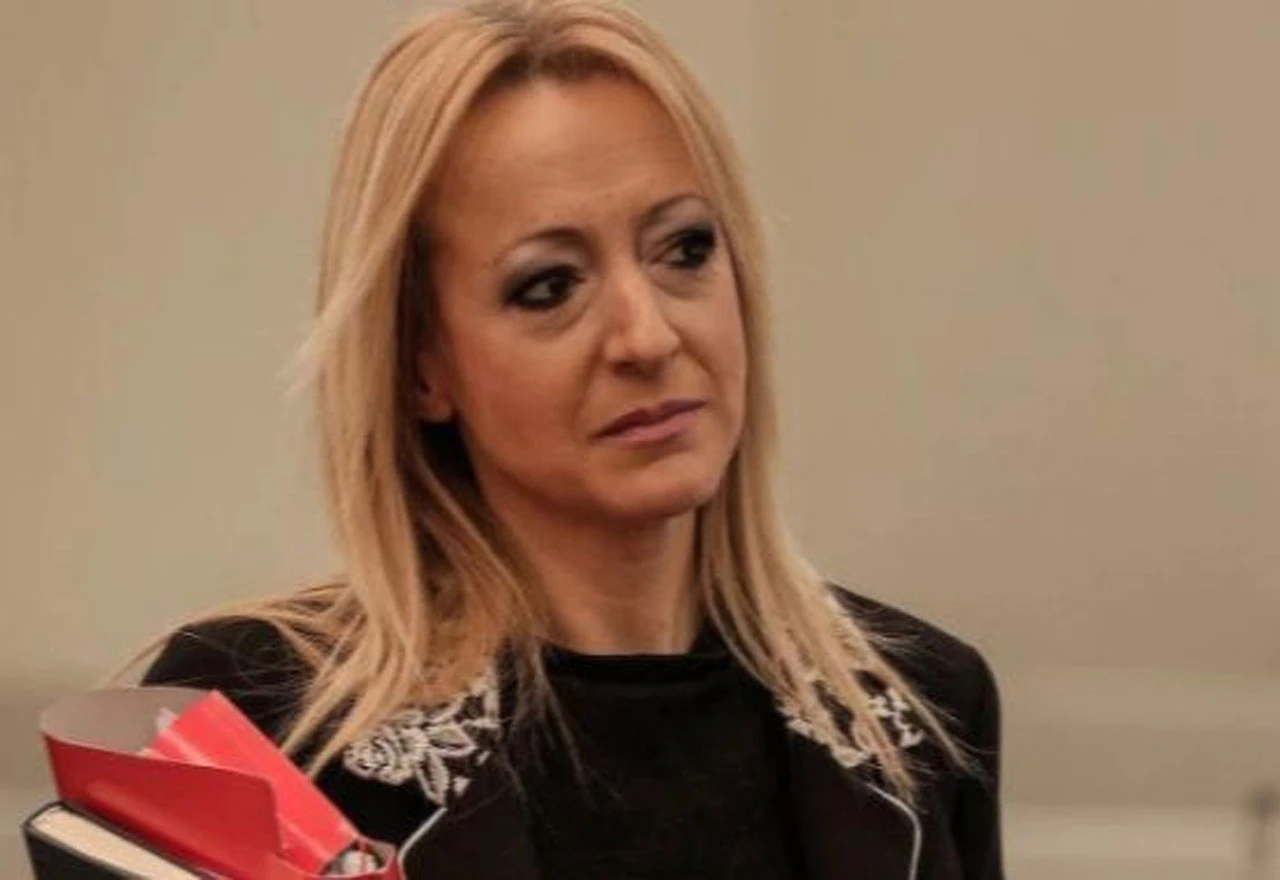 Pandurević: SNSD ''gura'' 100 milijuna KM za zgradu kumu Miletu Radišiću