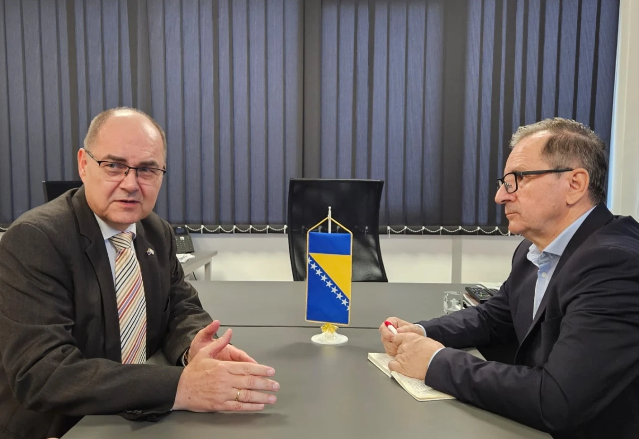 Schmidt: ''Memorijalni centar Srebrenica je temelj zajedničke budućnosti BiH''