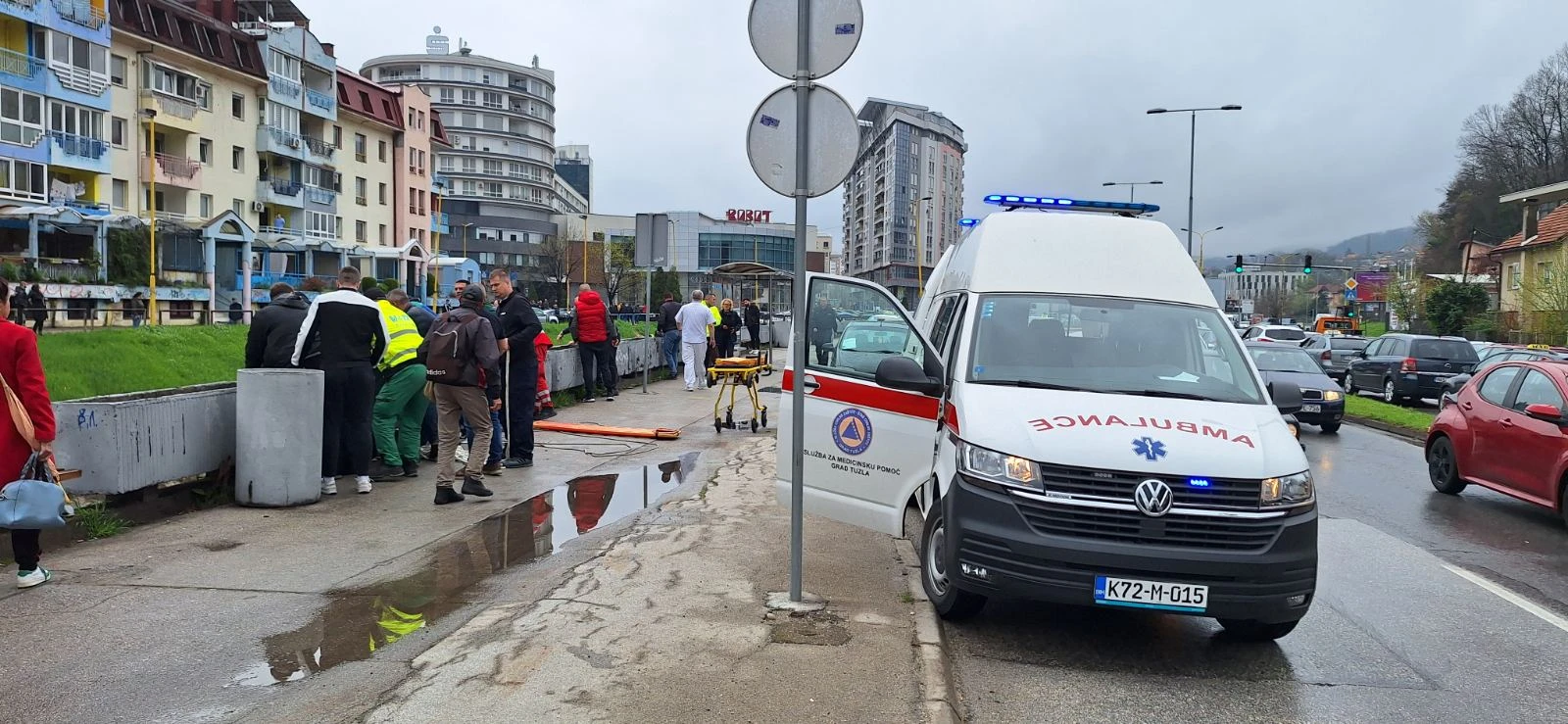 Tuzla: Za policajcem i bjeguncem se još uvijek traga