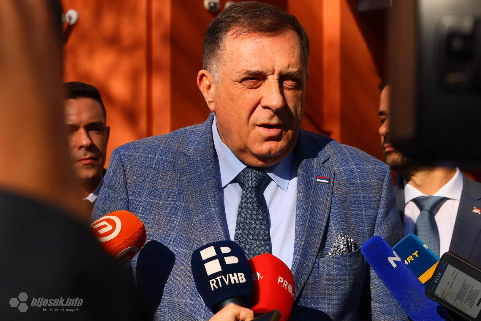 Avion Vlade RS stigao u Banja Luku: Gdje je Milorad Dodik?