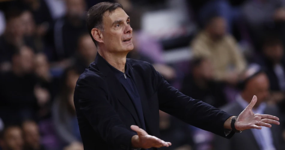 Trener Olympiakosa se pokušao obračunati s navijačem