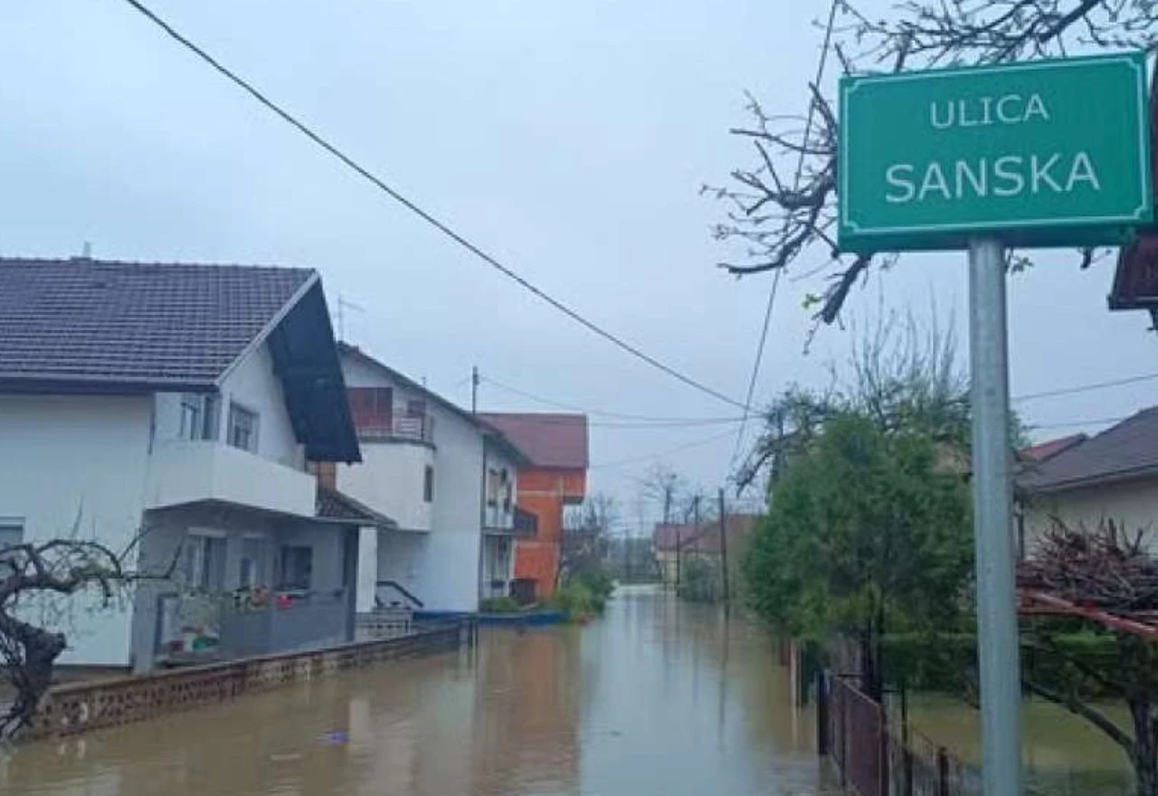 Poplave u Sanskom Mostu: Rijeka Bliha se izlila iz korita