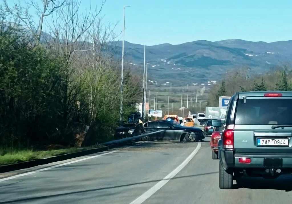 Muškarac poginuo u teškoj prometnoj nesreći kod Imotskog