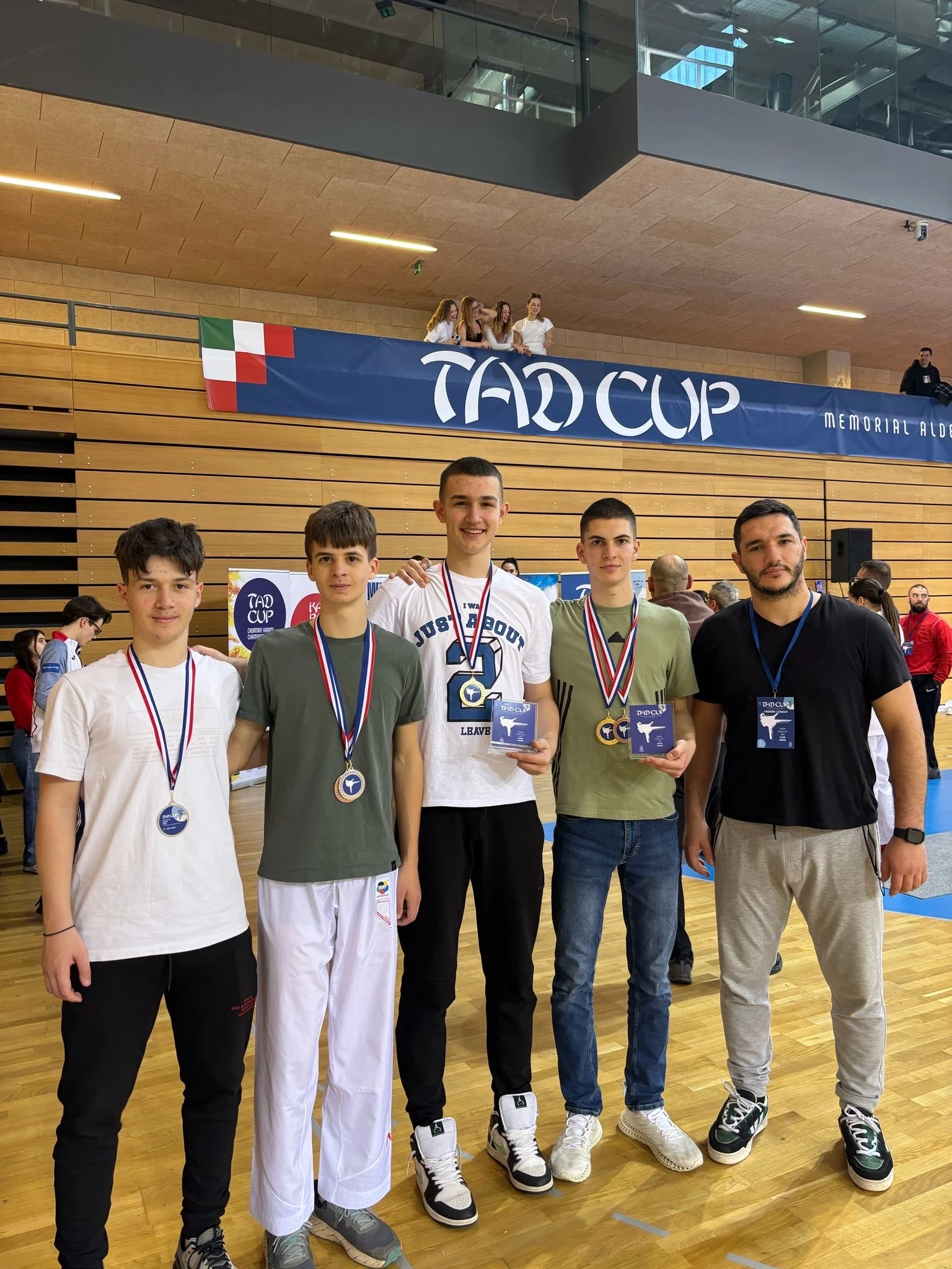 Karate klub "Široki" osvojio 6 medalja na međunarodnom natjecanju u Rijeci