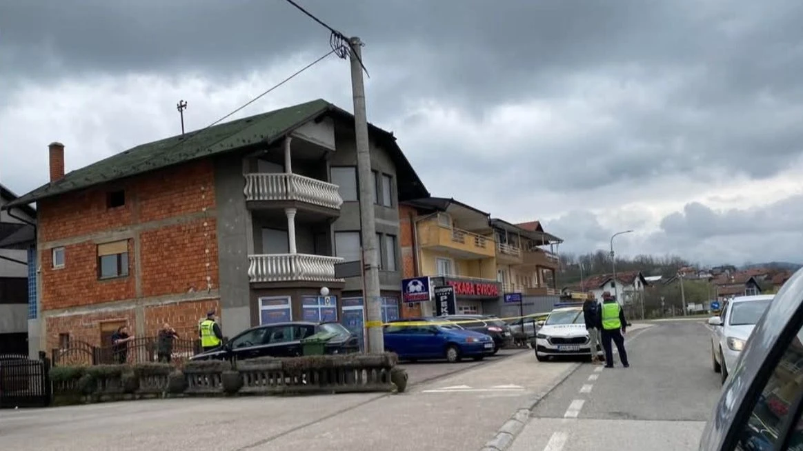 Tijelo mlađeg muškarca pronađeno u automobilu
