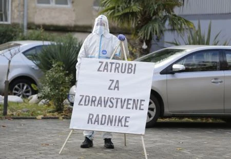 Zdravstveni radnici najavili masovni prosvjed ispred zgrade Vlade HNŽ-a