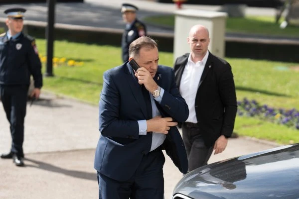 Dodik iz Moskve: ''Trump, Le Pen i ja znamo što znači biti meta elita''