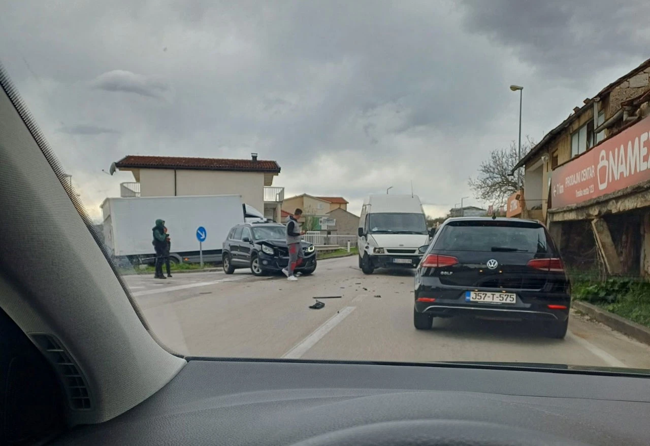 Prometna nesreća u Knešpolju