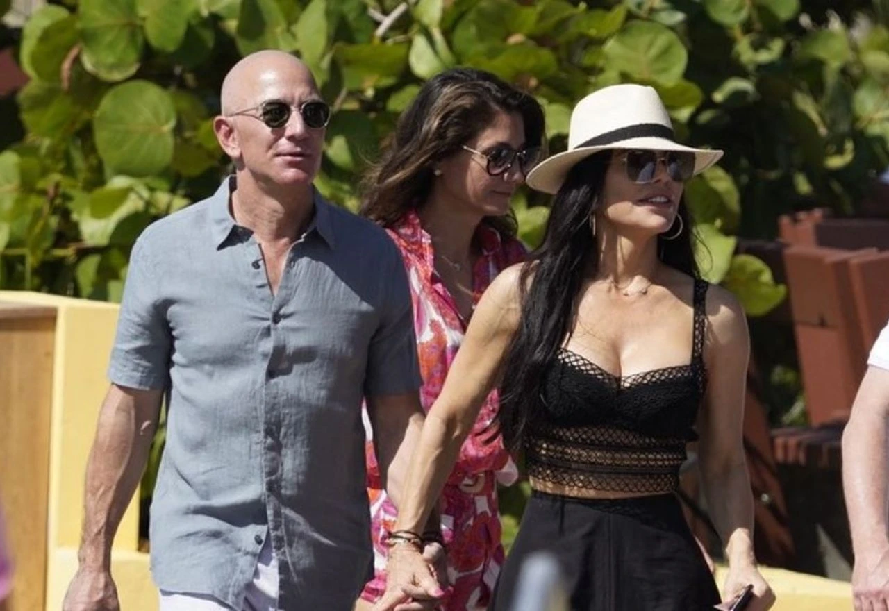 Poznati su detalji vjenčanja Jeffa Bezosa i zanosne Lauren Sanchez