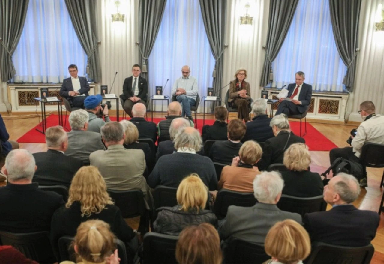 Predstavljena Đikićeva knjiga o Budimiru Lončaru