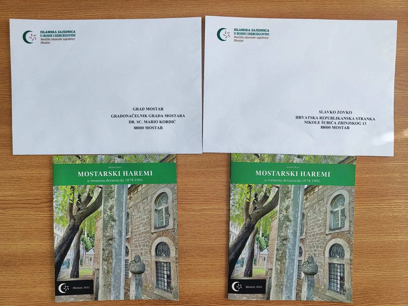 Glavni imam gradonačelniku Kordiću i vijećniku Zovki poslao katalog o mostarskim haremima