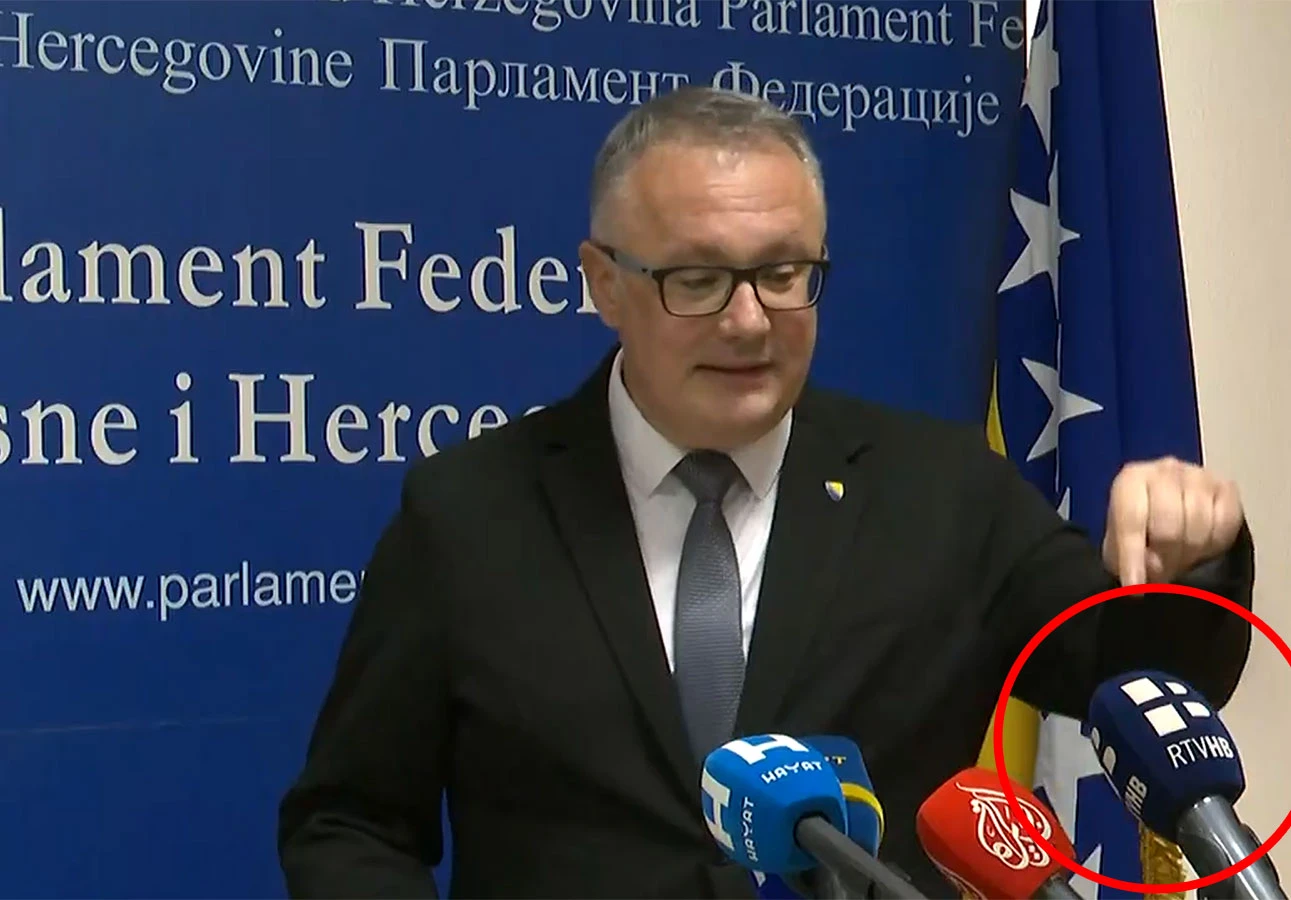 Sanel Kajan novinarki RTV Herceg-Bosne: Ja prezirem sve što vi radite !!