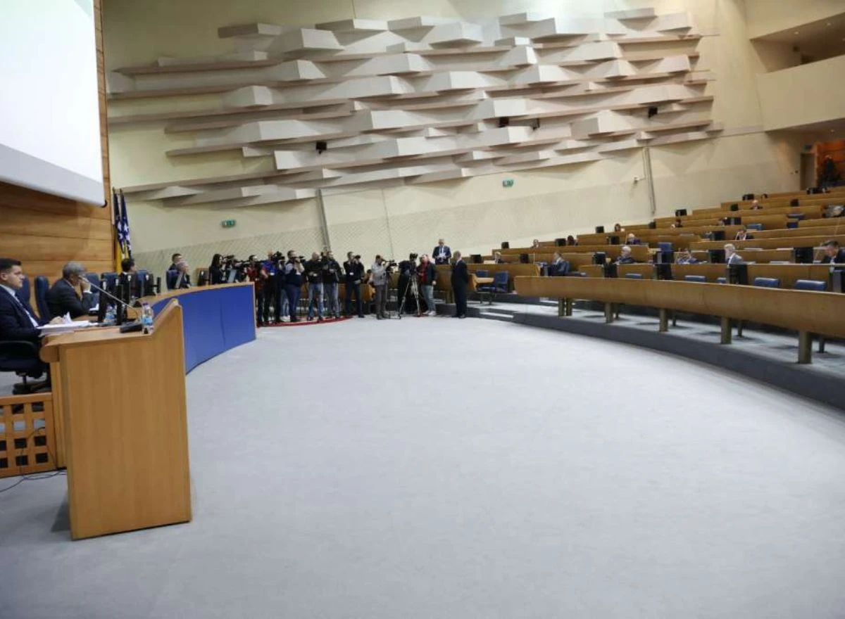Zastupnički dom PSBiH raspravlja sutra o inicijativi za smjenu kadrova SNSD-a u Vijeću ministara BiH