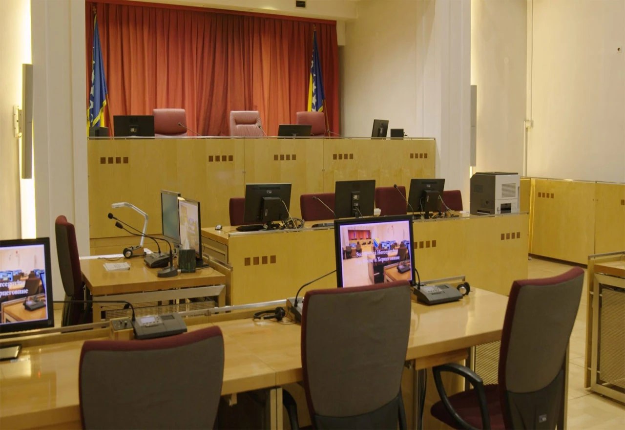 Oslobođeni za zločine u Vlasenici traži preko 14.000 KM odštete od države