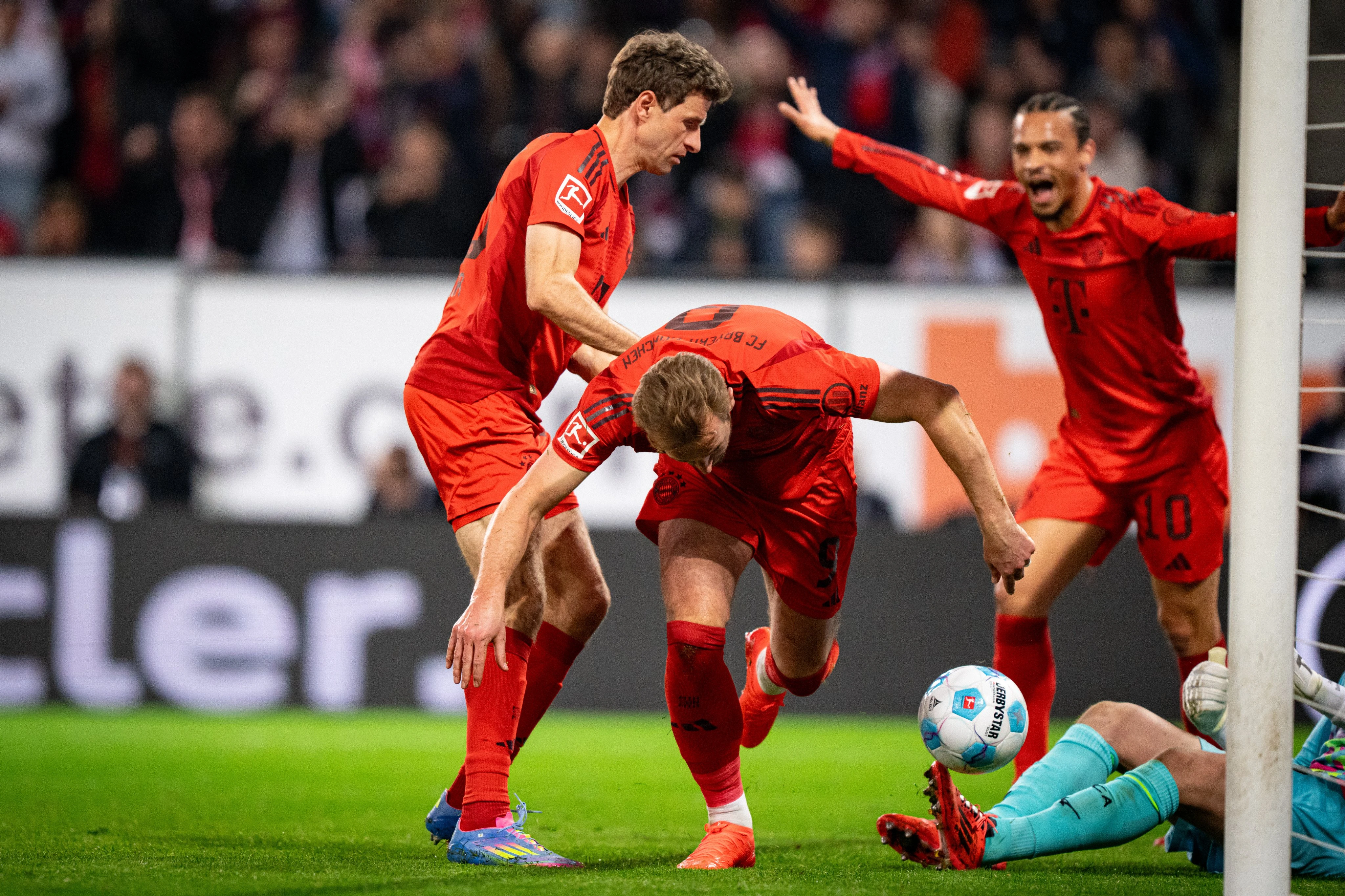Bayern s igračem više slavio u Augsburgu
