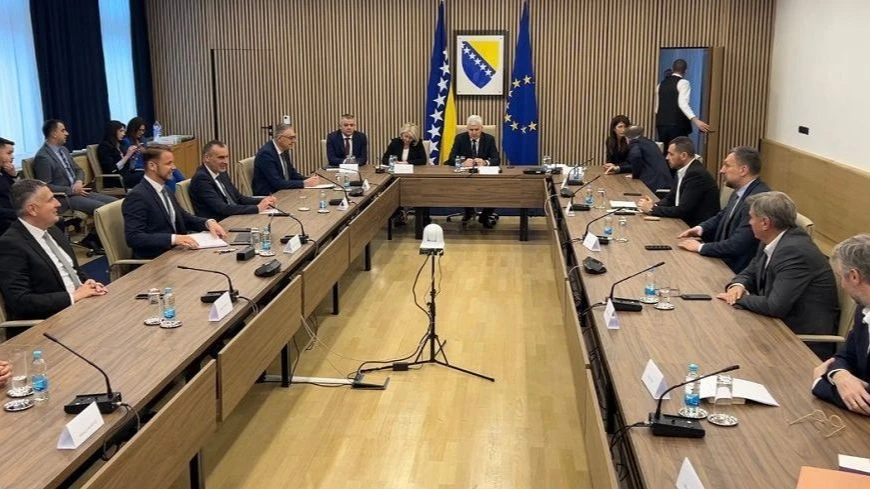 Politički razgovori na čekanju: Neizvjesna budućnost sastanka u Banja Luci