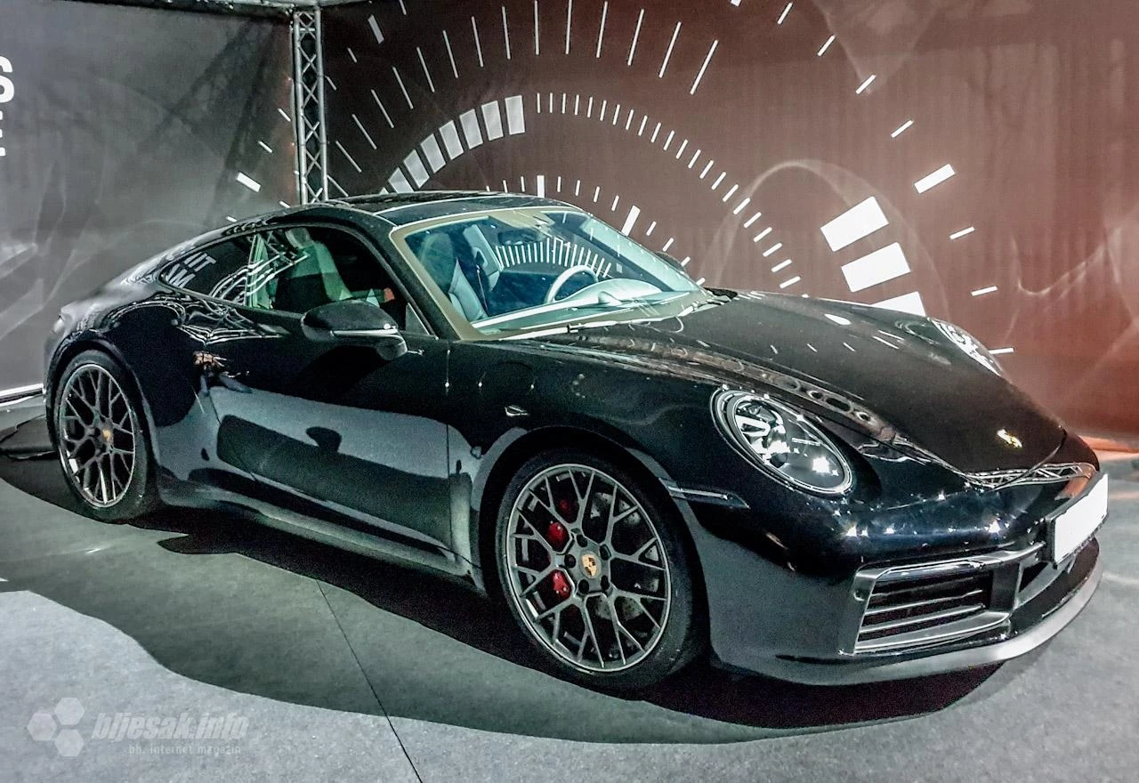 Porsche između čekića i nakovnja