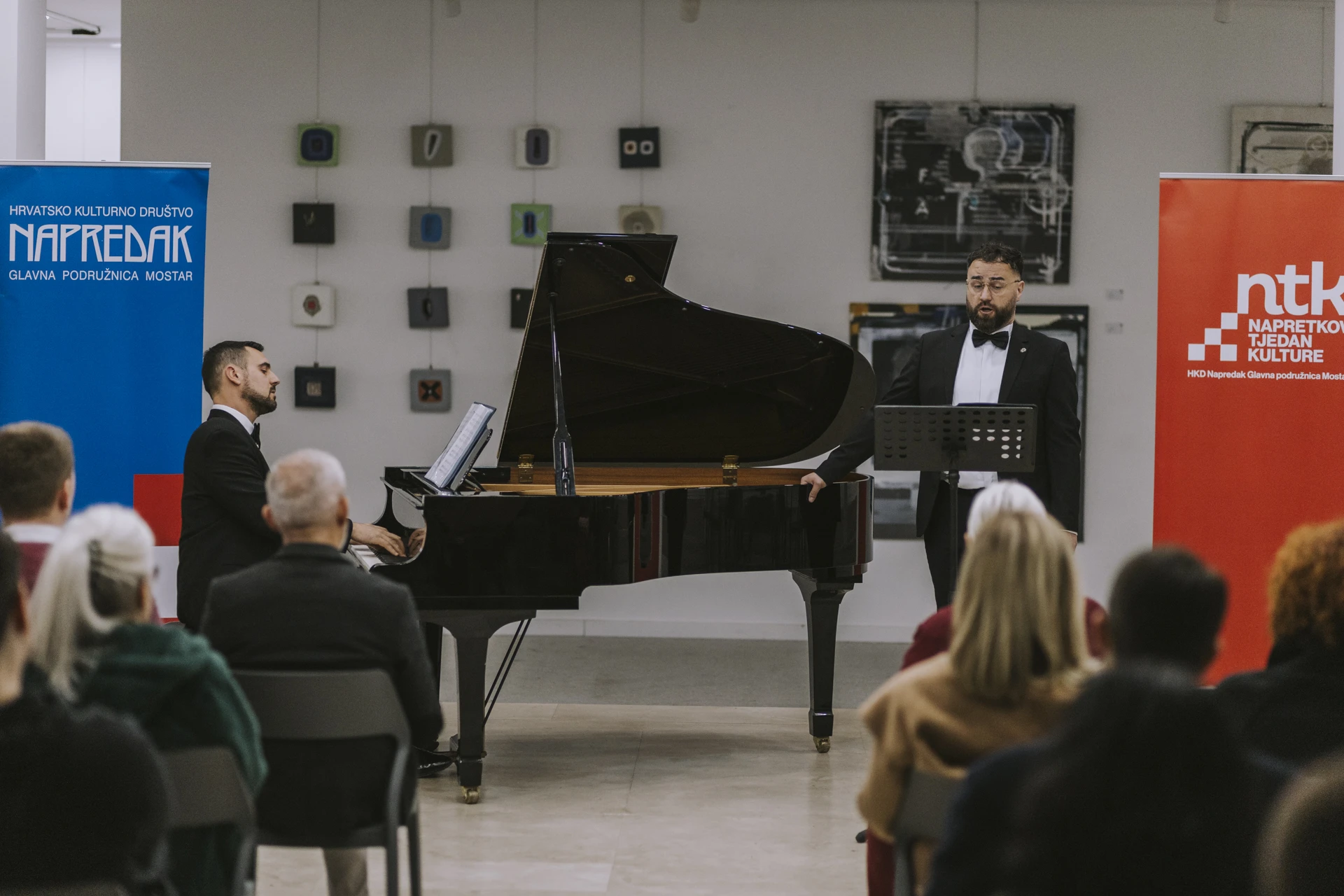 Mostar: Duhovni koncert ''Muka i nada''