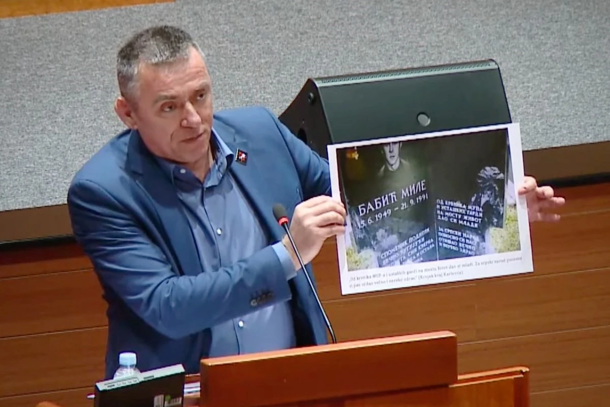Hrvatska uklanja spomenike koji veličaju srpsku agresiju