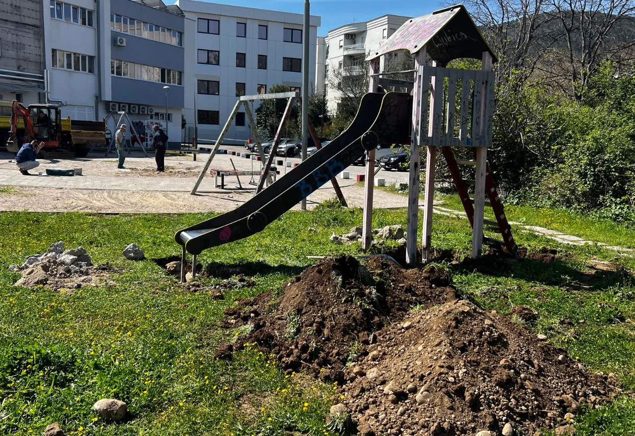 Novo igralište za mališane ispred Lutkarskog kazališta