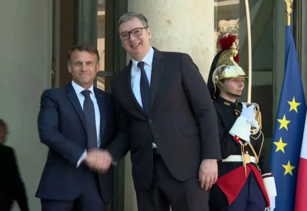 Vučić kod Macrona: ''Vjerujem u sadržajan razgovor s prijateljem Srbije''