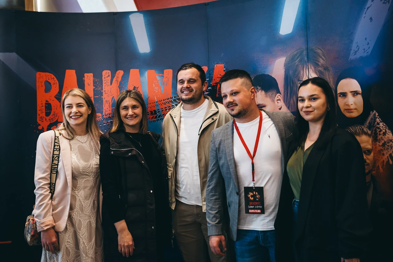 FOTO | Balkanika stigla u Mostar: Premijera uz dolazak ekipe i veliki interes