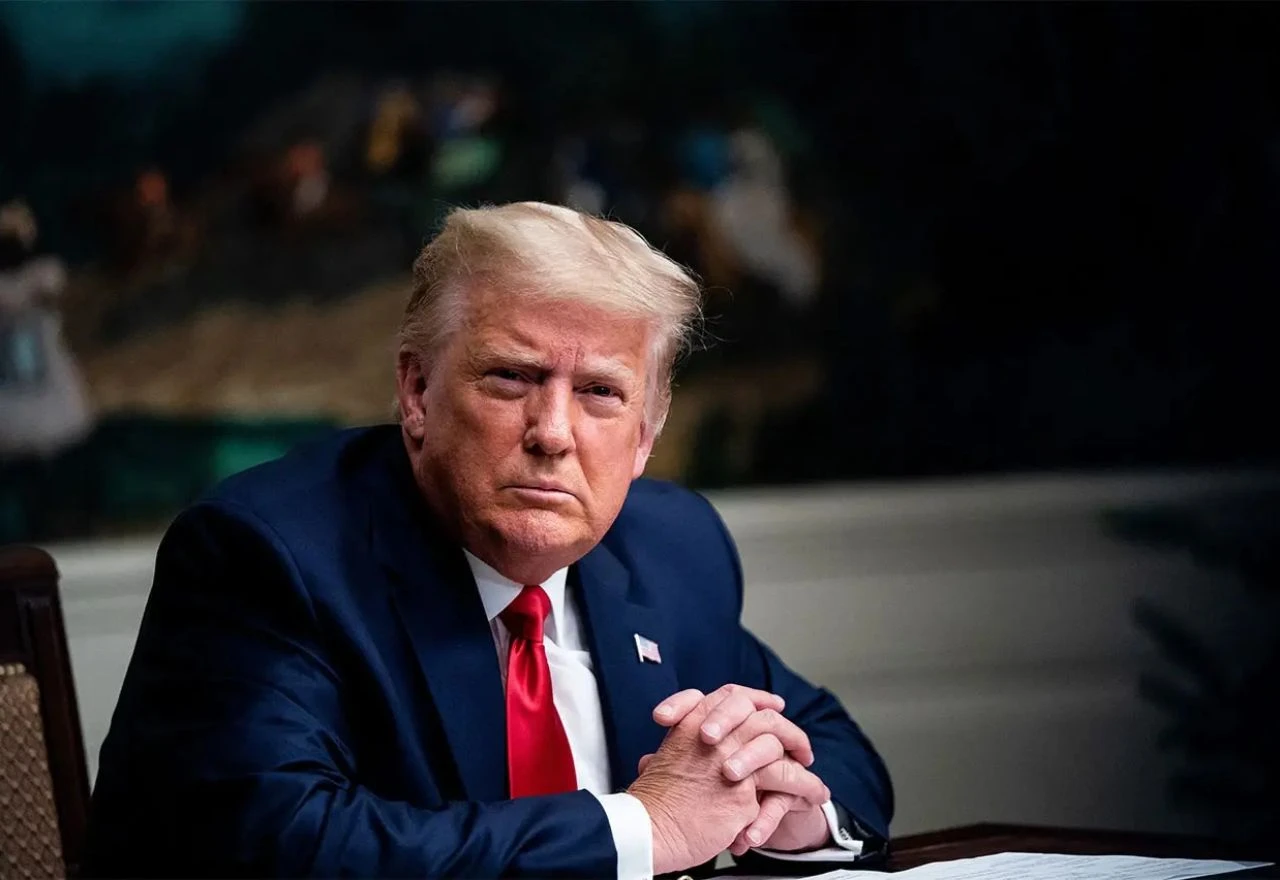 Trump steže obruč Iranu: "Nuklearni dogovor ili vojska!"