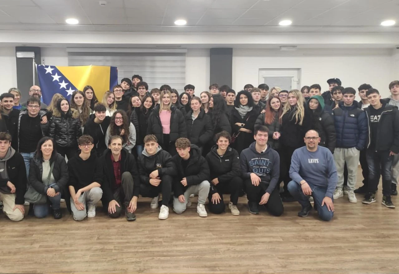 Talijanski učenici otkrivali Mostar kroz projekt "Italia u Centru"