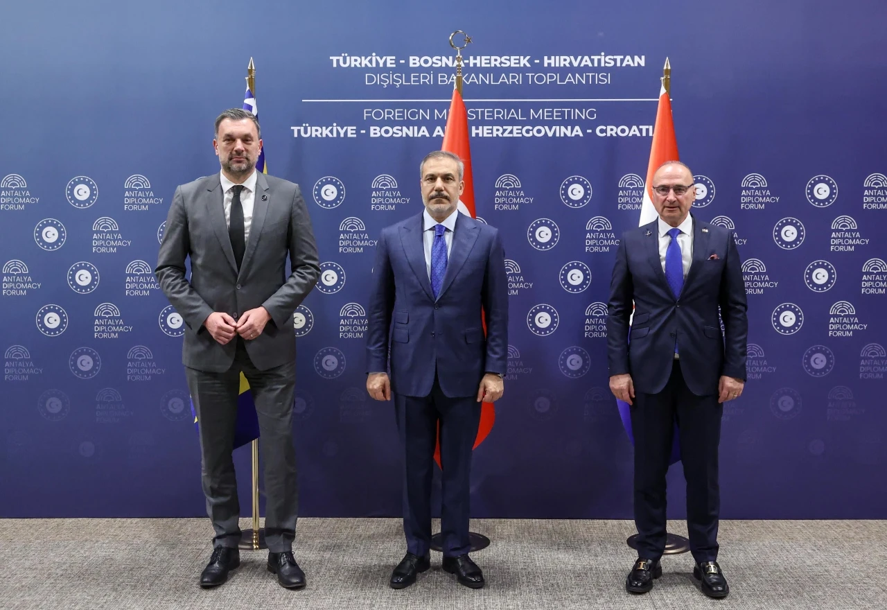 Konaković Grlić Radmana i Fidana upozorio na ugrožavanje mira u regiji