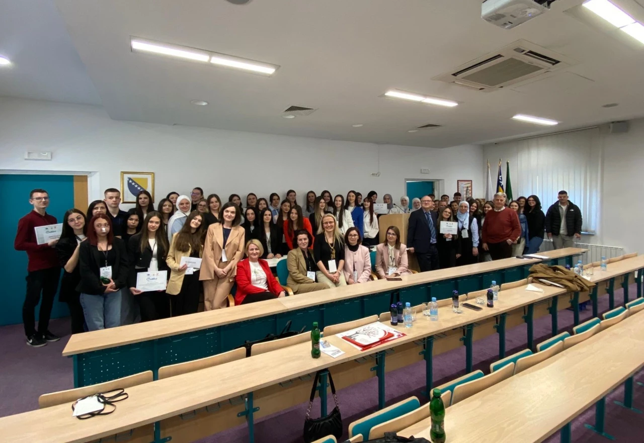 Sudionici natjecanja "Creating Value for Others 2025"