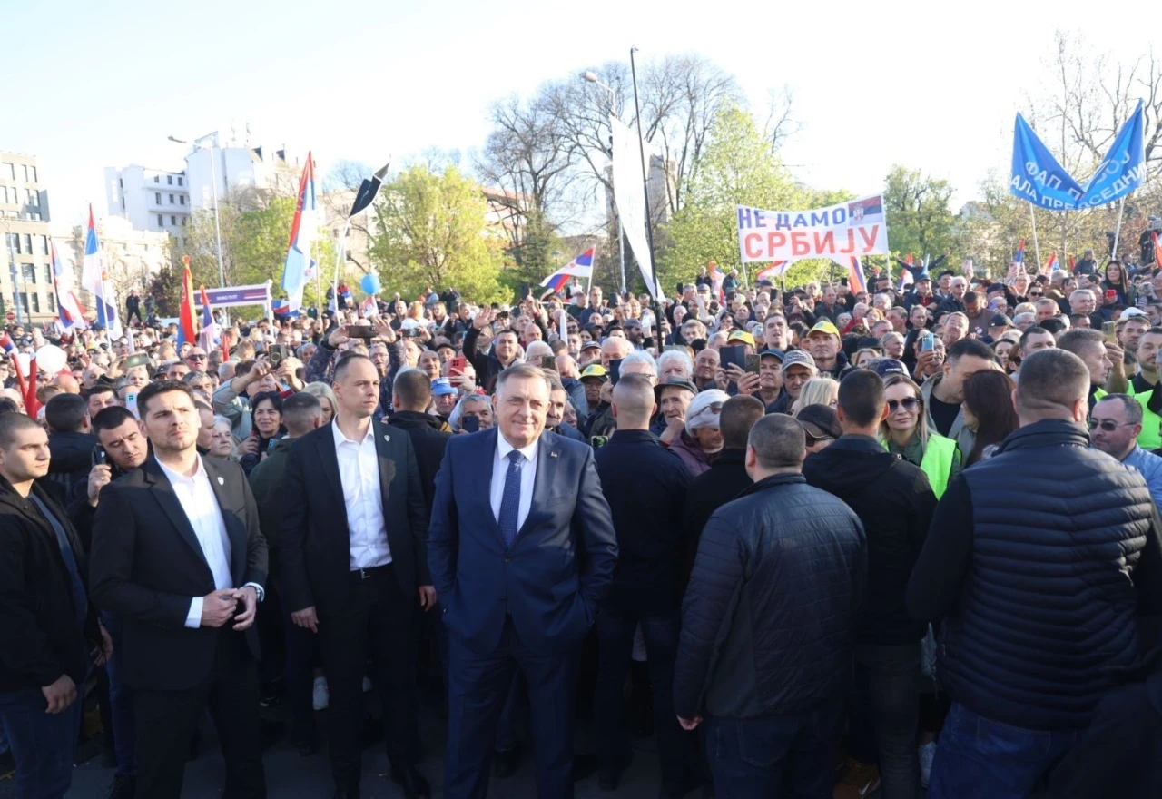 Dodik: Republika Srpska uvijek uz Srbiju